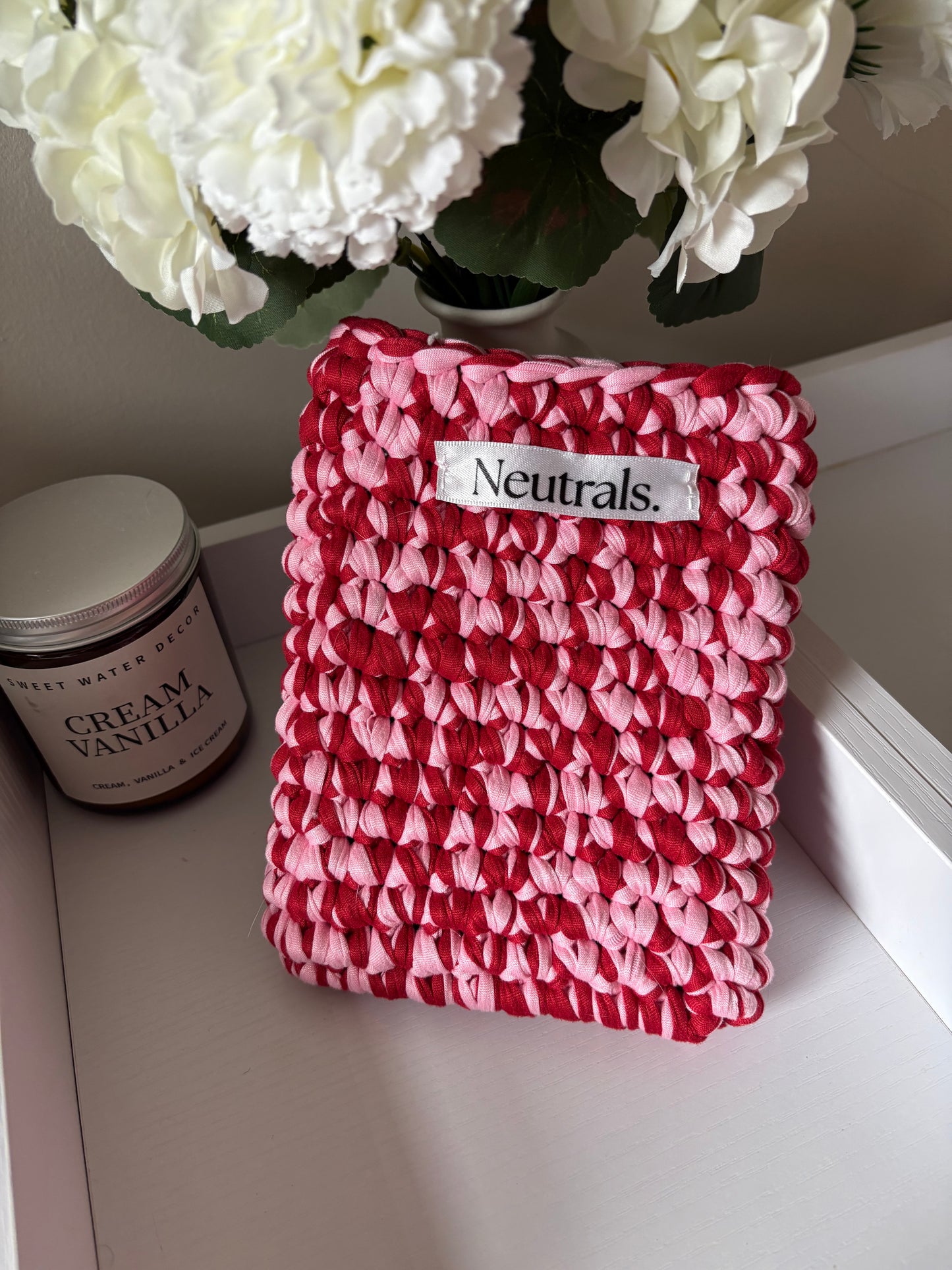 6-Inch Crochet Kindle Case – Soft, Handmade Cover