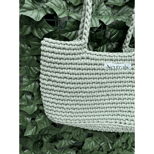 close up of sage beach bag crochet