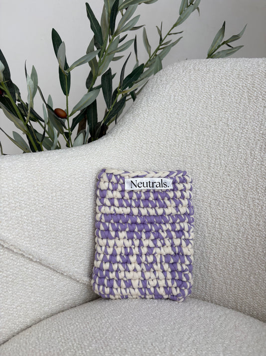 6-Inch Crochet Kindle Case – Soft, Handmade Cover