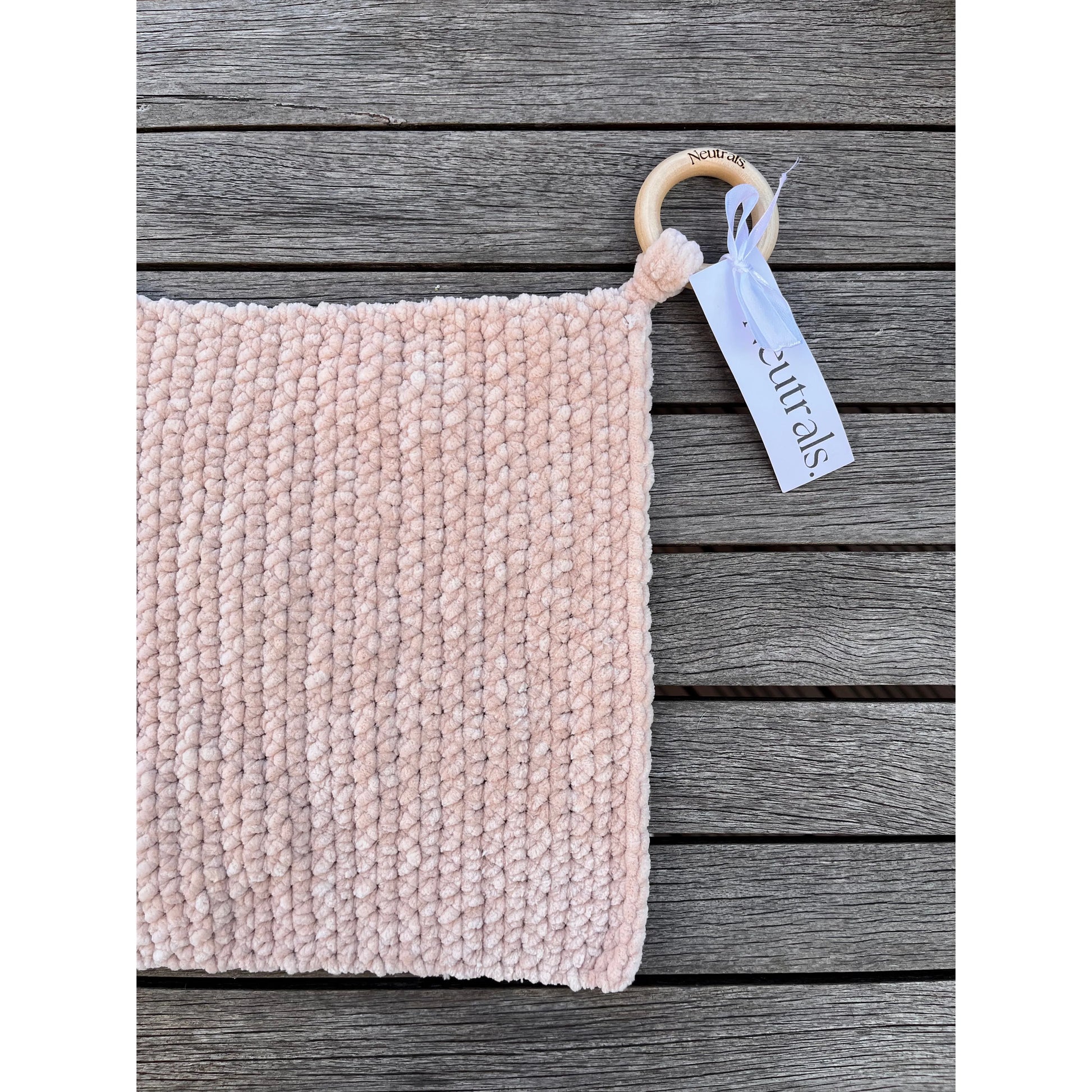 Oatmeal comforter close up